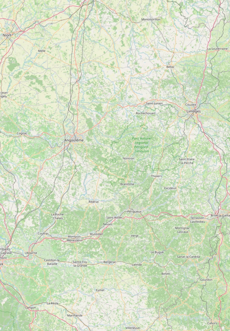 Carte de la zone d'intervention Cyder Solar, installateur solaire basé près de Nontron, en Nouvelle-Aquitaine (Angoulême, Limoges, Périgueux)